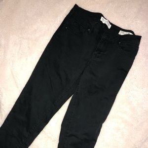 Black skinny jeans